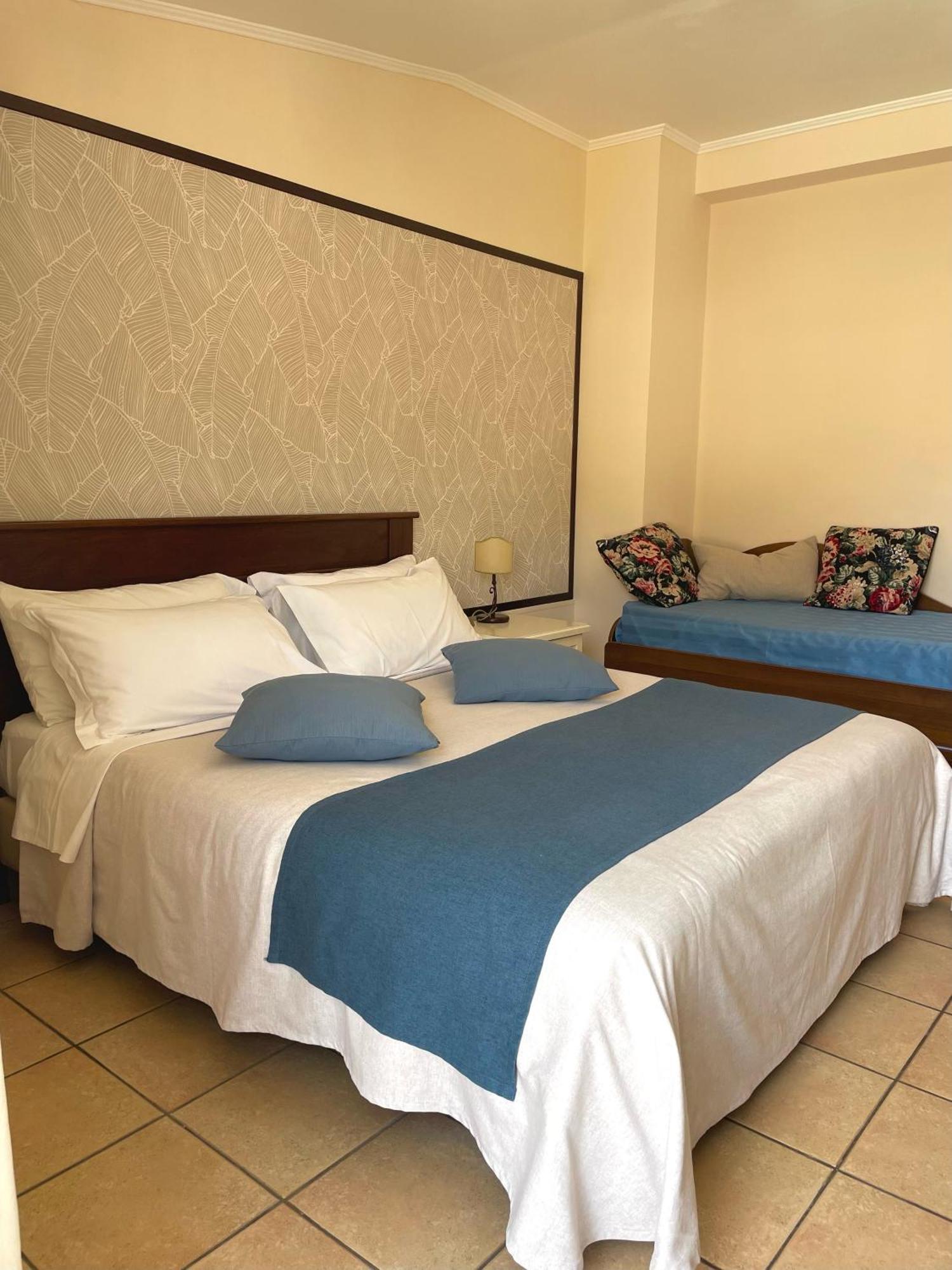 Casa Famiani Bed & Breakfast Letojanni Ngoại thất bức ảnh
